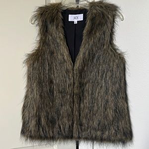 Jack faux fur vest. Black and brown hues. Excellent condition!